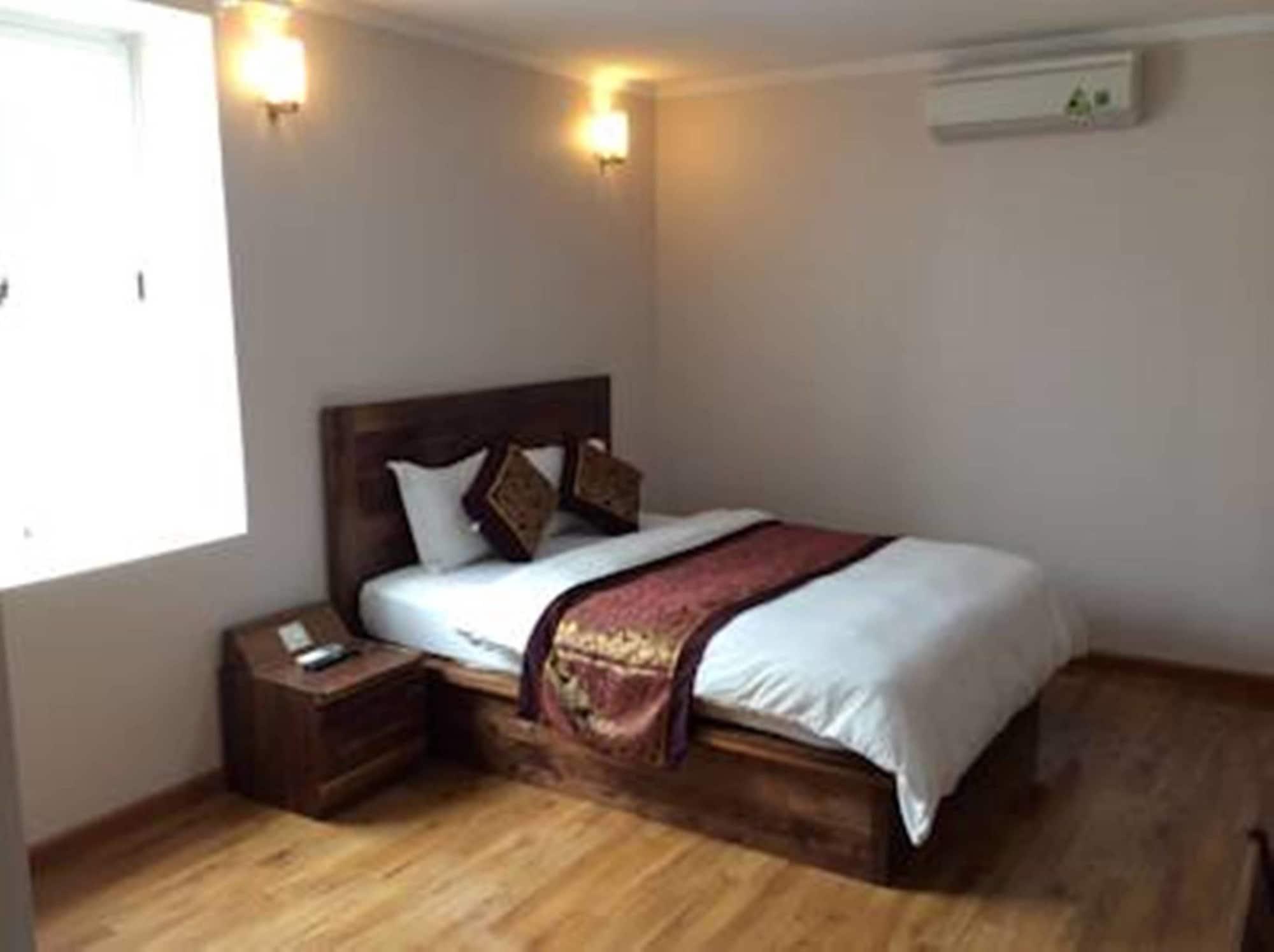 Khai Hoan Hotel Hanoi Exterior photo