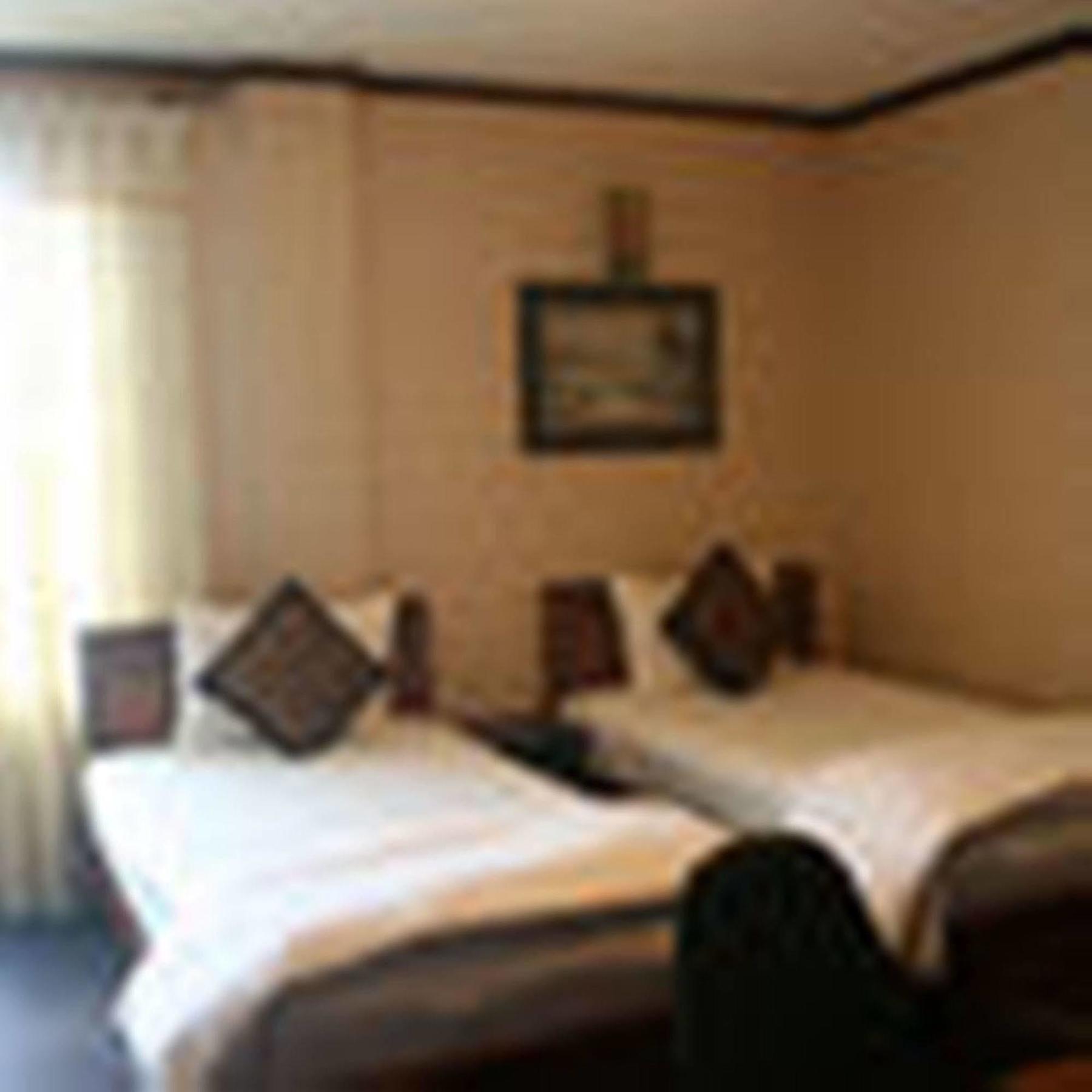 Khai Hoan Hotel Hanoi Exterior photo